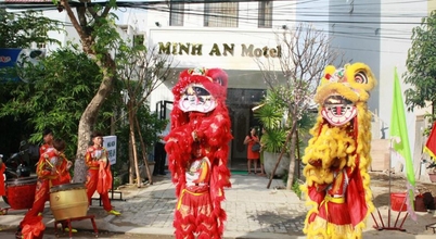 Bên ngoài 4 Minh Anh Hotel