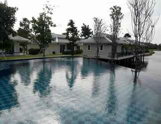 Bangunan 2 The Lake Hill - Natural Villa