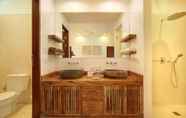 In-room Bathroom 6 Villa Beji Mawang by Pramana Villas