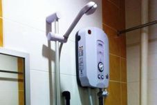 Toilet Kamar Hotel Traveller