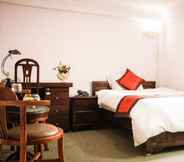 Bedroom 3 Lake Side Hotel - Linh Dam