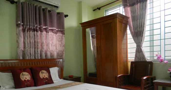 Bedroom Hoang Hung Hotel