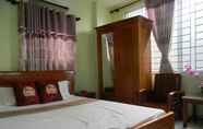 Bedroom 4 Hoang Hung Hotel