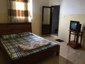 Kamar Tidur 4 Huong Giang Guesthouse