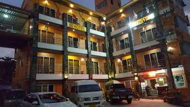 Bên ngoài 4 B&B Hotel