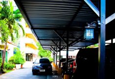 外部的 5 Baan Chaliang