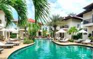สระว่ายน้ำ 3 Dreams Villa Resort