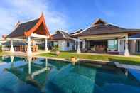 Swimming Pool Villa Wayu