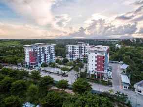 Exterior 4 Banyan Residence