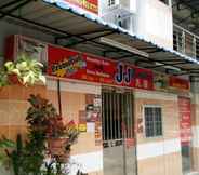 Lobby 2 OYO 90972 Jj Homestay