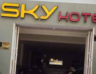 Bangunan 2 Sky Hotel Trung Son