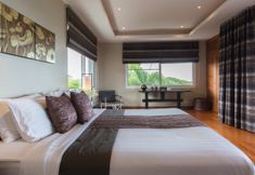 Bedroom 2 On The Rock Villa