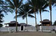 Nearby View and Attractions 7 S.N. Plytorn Beach Resort