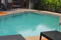 Swimming Pool Villa Mai Thai