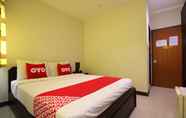 Bedroom 6 Super OYO 484 Pannee Residence Khaosan (Sha Plus)