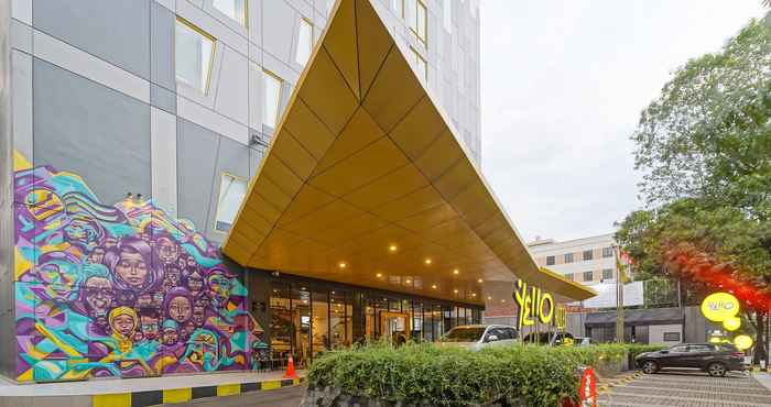 Exterior Yello Hotel Manggarai