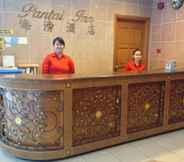 Lobby 3 Pantai Inn