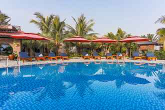 Hồ bơi 4 Palm Hill Resort Phu Quoc