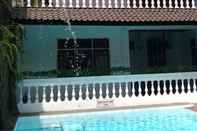 Swimming Pool Hotel Bladok Malioboro Jogja