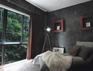 Kamar Tidur 2 Madison Bed & Cafe'