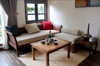 Bên ngoài Eco-friendly Lakeside Apartment With Balcony