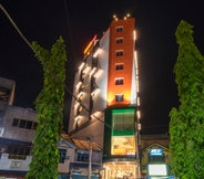 Bangunan 3 Front One Hotel Jayapura