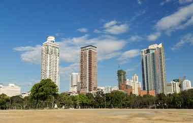 Nearby View and Attractions 2 5-Star Mystery Deal Alabang