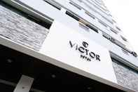 ภายนอกอาคาร The Victor Hotel