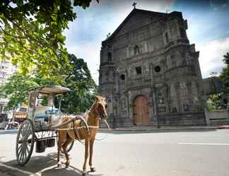 Nearby View and Attractions 2 2-Star Mystery Deal Manila