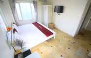 Phòng ngủ 4 Daystar Hotel