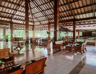 Lobby 2 Kalibaru Cottages