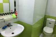 Phòng tắm bên trong Song Anh Hotel Ninh Thuan