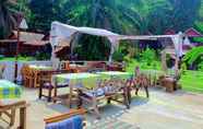 Restoran 2 Holiday Resort