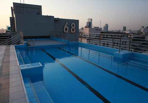 Swimming Pool Bangkok 68