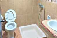 In-room Bathroom Motel Danau Toba International Medan