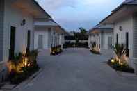 ภายนอกอาคาร The Sixnature Resort