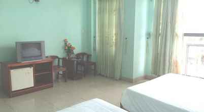 Bedroom 4 Phuong Long Hotel