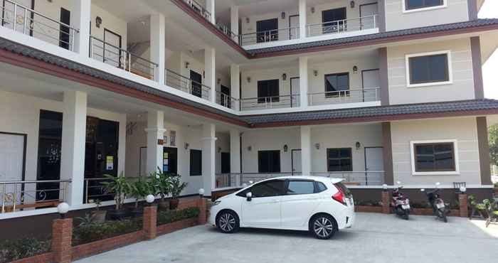 Lobby Gamlaithong Apartment