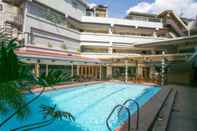 Swimming Pool 3-Star Mystery Hotel in Manila