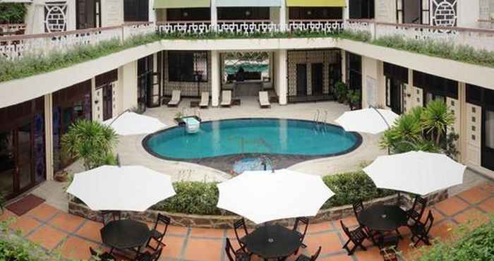 Hồ bơi Villa Hue Hotel