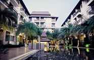 Luar Bangunan 4 Karabuning Resort and Residence