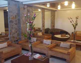 Lobby 2 Daj Suites Tagaytay