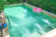 Swimming Pool Royal Sammuk Villa