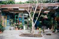 Bên ngoài Homestay S House