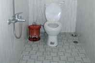 Toilet Kamar Kim's Homestay Hue