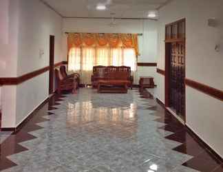 Lobby 2 Nur Muslim 1 Homestay @ Lorong Surau Kota