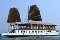 Bên ngoài Pegasus Cruise 