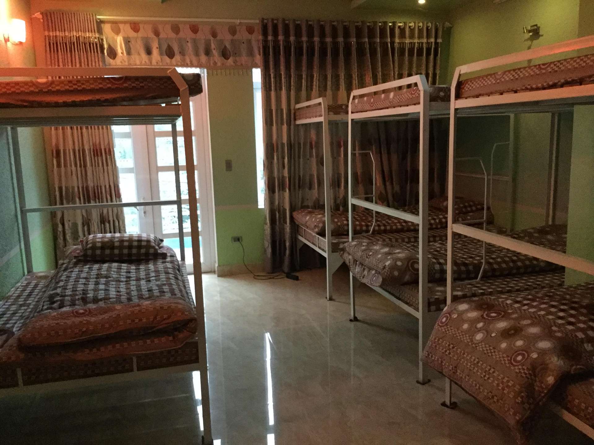 Nhà nghỉ Mr. Hung - Khách sạn giá rẻ Mèo Vạc dưới 300000 VND