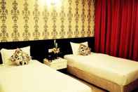 Bedroom Adel Hotel