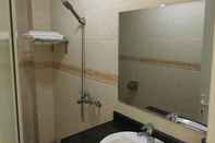 Toilet Kamar Xuan Hac Hotel